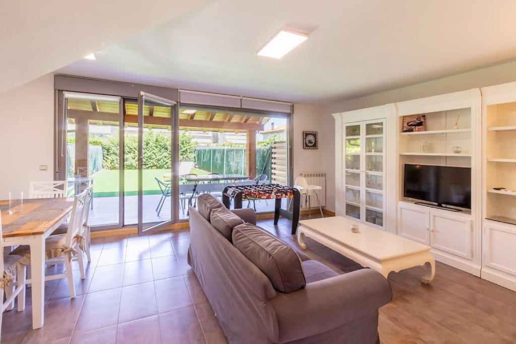Chalet En Ciruena Con Barbacoa מראה חיצוני תמונה